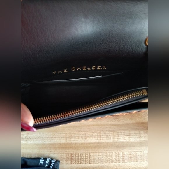 Kurt Geiger NWT "The Chelsea" Leopard Pony Hair Shoulder Bag With Dustbag - Picture 12 of 13